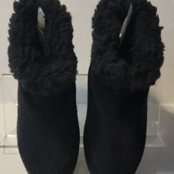 Steve Madden Tommy Black Suede Wool Lining Booties - Picture 5 of 11